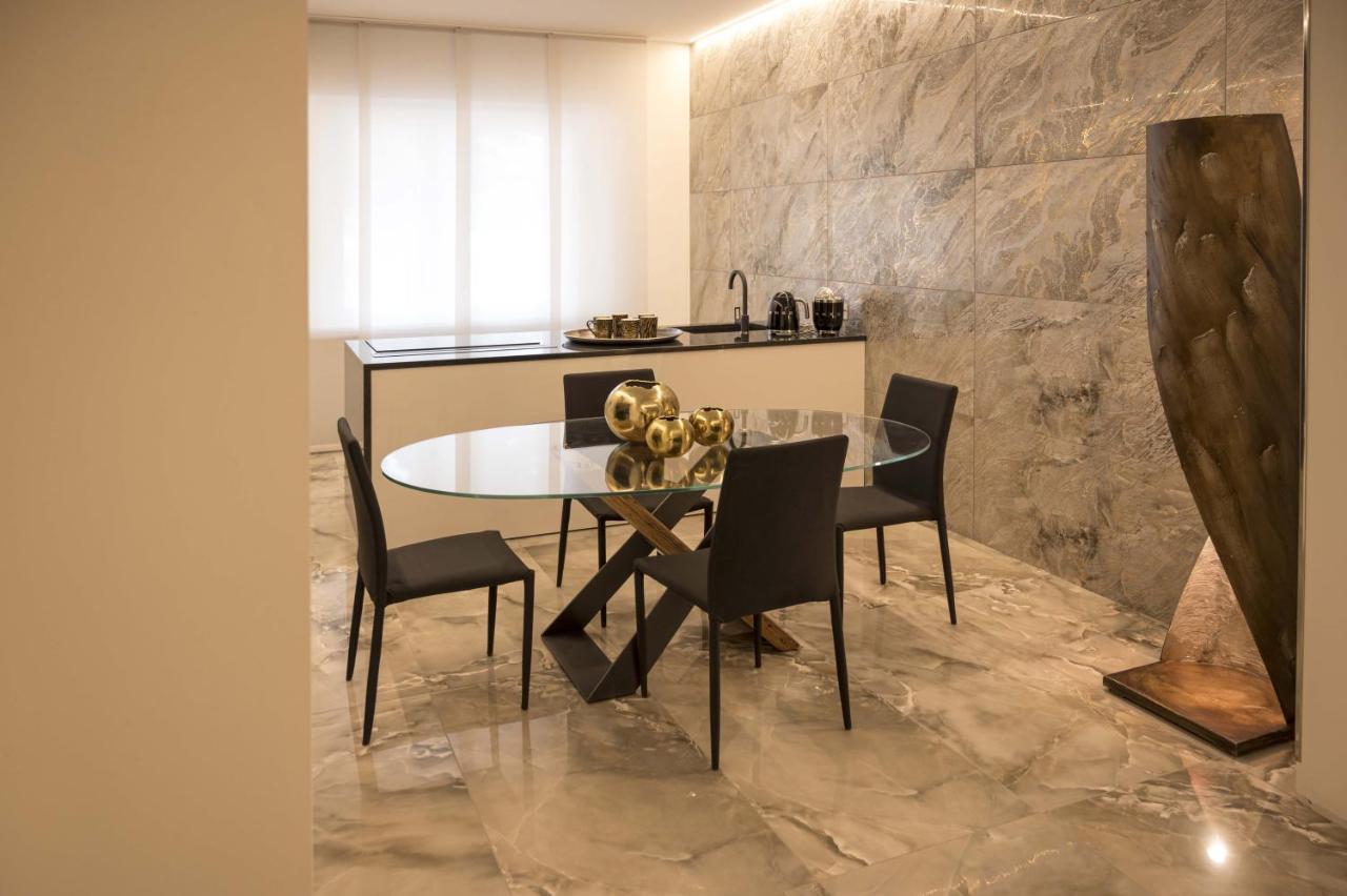 Vipverona Luxury Apartment - Royal Welcome מראה חיצוני תמונה