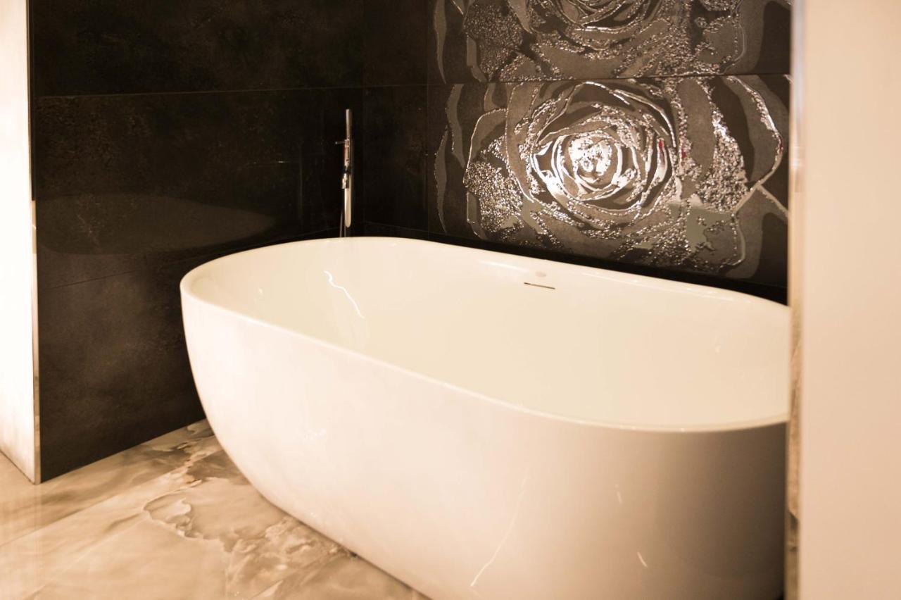 Vipverona Luxury Apartment - Royal Welcome מראה חיצוני תמונה
